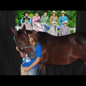 Meet your Posher, Renay